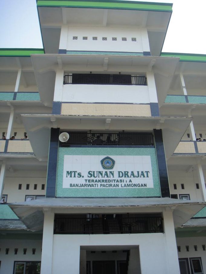 PROFIL MADRASAH TSANAWIYAH SUNAN DRAJATBANJARWATI TAHUN PELAJARAN 2017-2018