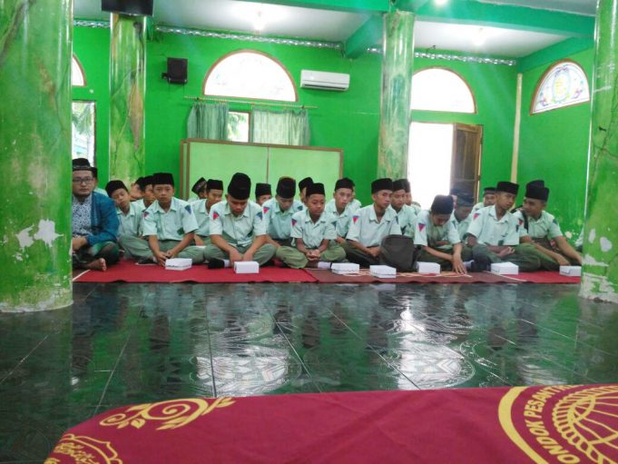 Studi Banding MTs Hidayatus Shibyan Sedan Rembang di PP.Sunan Drajat