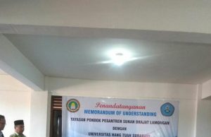 Penandatanganan MoU Hang Tuah Surabaya Dengan Yayasan Pondok Pesantren Sunan Drajat Lamongan.